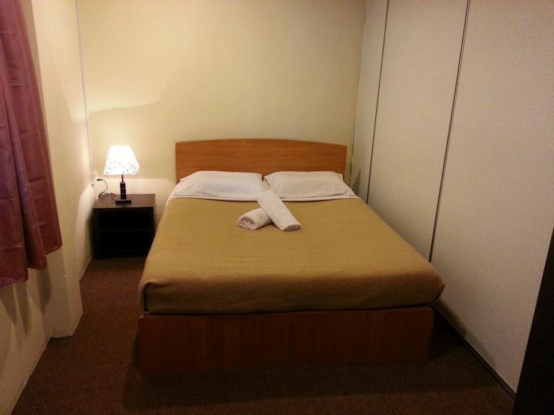 Dew Drop Inn Тана Рата Екстериор снимка