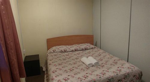 Dew Drop Inn Тана Рата Екстериор снимка