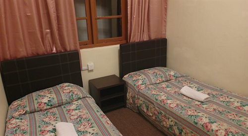 Dew Drop Inn Тана Рата Екстериор снимка
